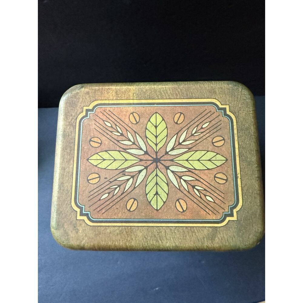 Vintage 1977 Cheinco Golden Harvest Flour Tin Canister Retro Farmhouse Cottage - Picture 2 of 10